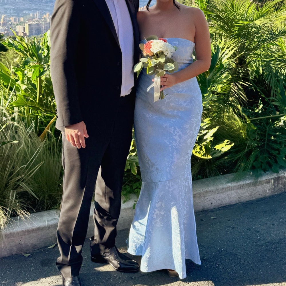 Elegant Strapless Blue Dress